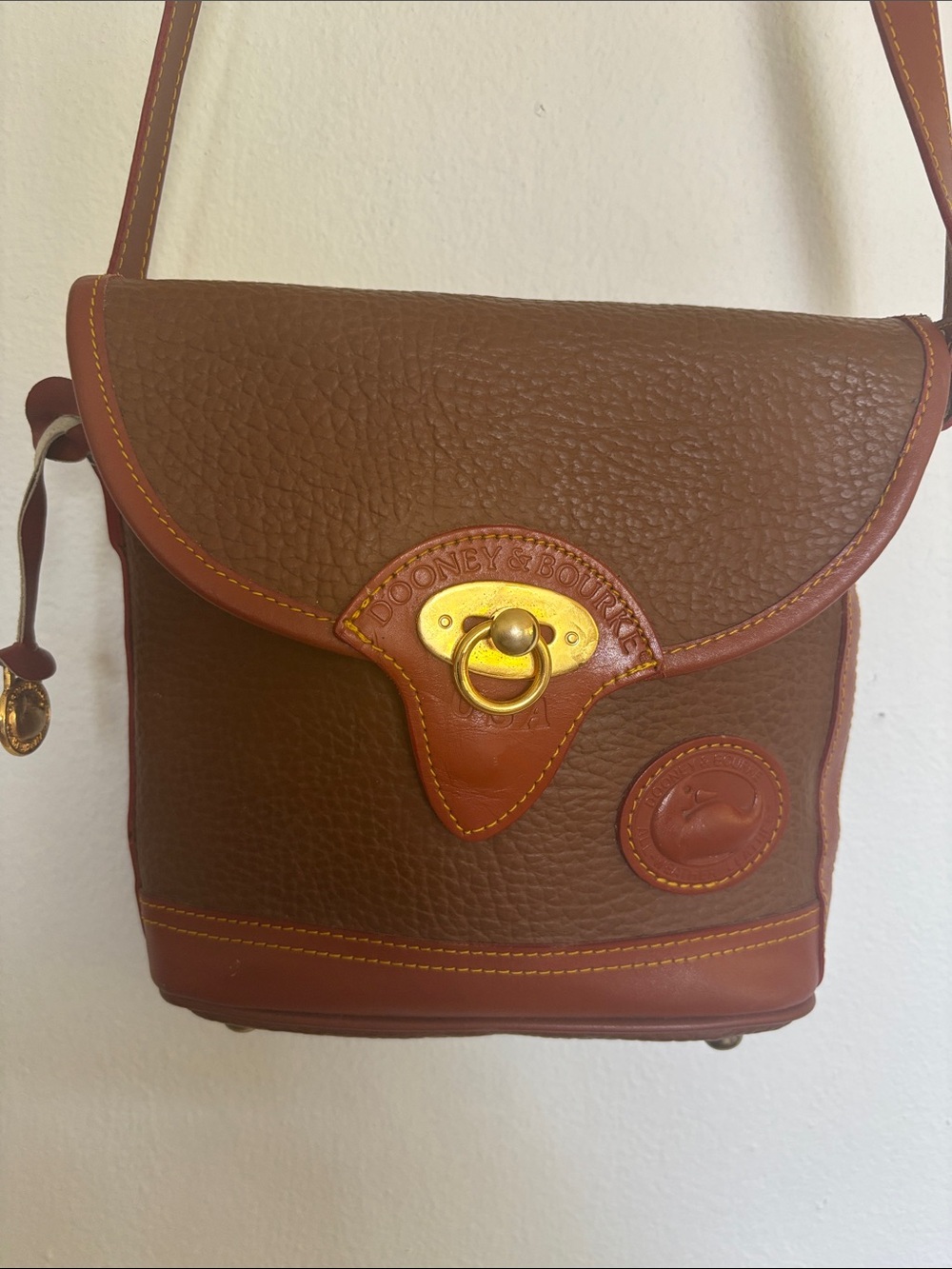 Vintage Dooney & Bourke Brown Pebble Leather Crossbody Bag